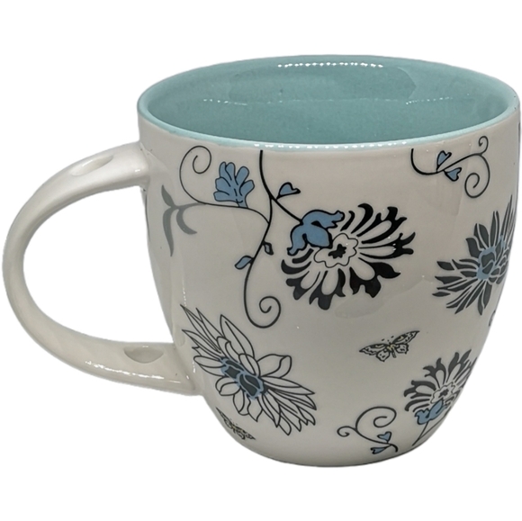 ❤️*Brand New* Adeline Porcelain Mug with spoon for Aunt - Picture 3 of 11